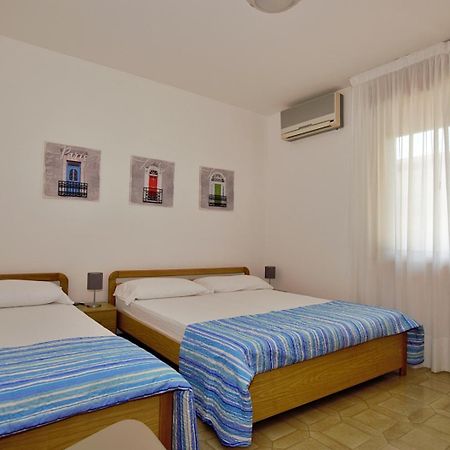 Residenza Canova Lignano Sabbiadoro Exterior photo