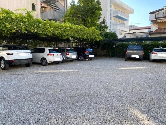 Residenza Canova Lignano Sabbiadoro Exterior photo
