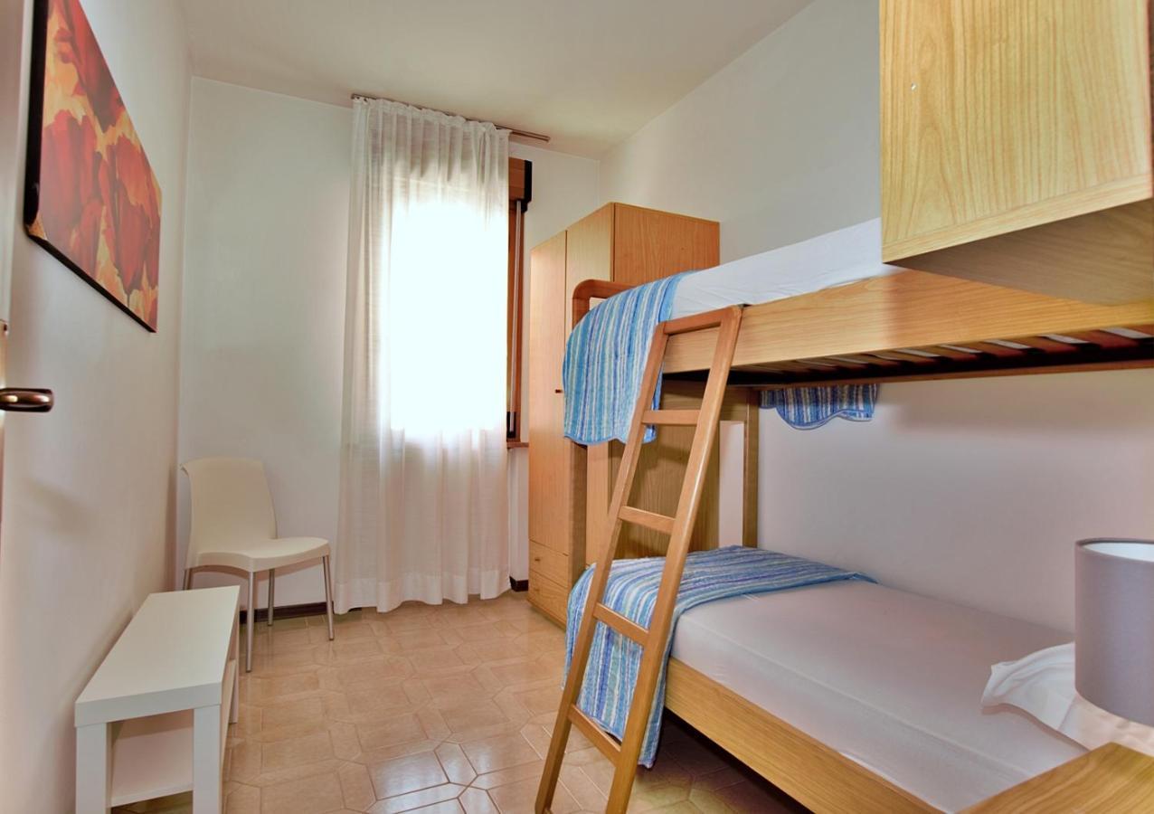 Residenza Canova Lignano Sabbiadoro Exterior photo