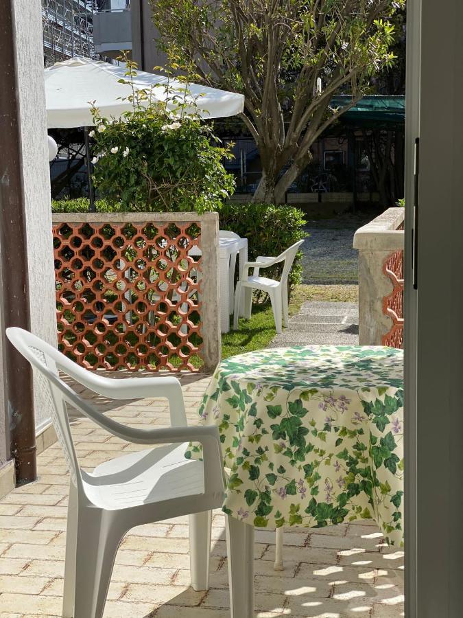 Residenza Canova Lignano Sabbiadoro Exterior photo
